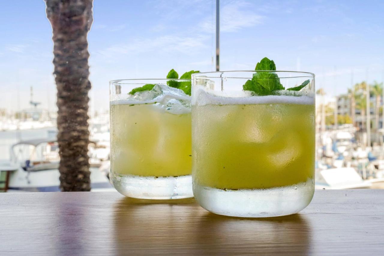 Courtyard By Marriott Marina Del Rey Hotel Los Angeles Bagian luar foto